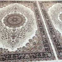 ۲ عدد فرش ۹ متری ۷۰۰ شانه
