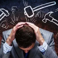 مشاوره تلفنی رایگان برای رهایی از افکار منفی