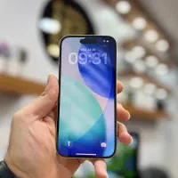 Iphone 15 نرمال