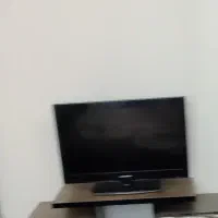 تلویزیون ۳۲ اینچ در‌حد نو