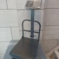 گاو صندوق وترازو دیجیتال