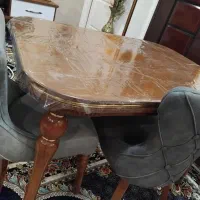 میز غذا خوری چهار نفره در حد نو