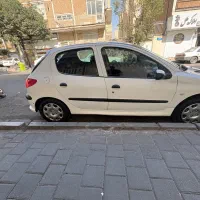 پژو ۲۰۶ سفید مدل ۸۱ سالم