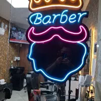 ال ای دی ارایشگاهی در حد نو