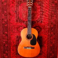 گیتار یاماها cs40