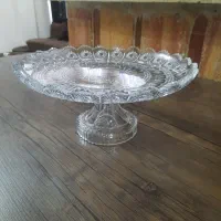 ظرف پایه دار