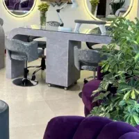 اجاره میز ناخن