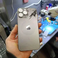 خدمات تعمیرات وخریداری گوشی شکسته خراب