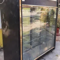 یخچال ویترینی