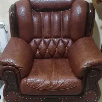 مبل ۷ نفره چرمی