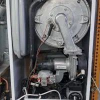 تعمیر و عیب یابی و سرویس انواع پکیج ایرانی و خارجی