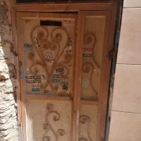 در آهنی حیاطی دولت