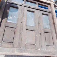 پنجره چوبی و درب چوبی دست تراش