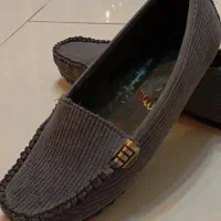 دو عدد کفش کالج