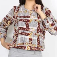 فروشنده پوشاک زنانه
