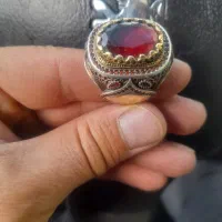 انگشتر نقره یاقوت