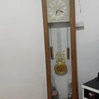 ساعت ایستاده چوبی