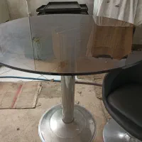 میز شیشه ای صفحه گرد