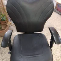 صندلی اصلاح|آرایشگاه و سالن‌های زیبایی|ارومیه, |دیوار