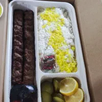 غذا مراسم و پرسنلی طعم خانگی