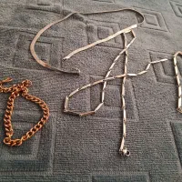 دستبند و گردنبند