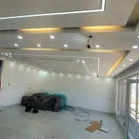 نقاش ساختمان مدرن