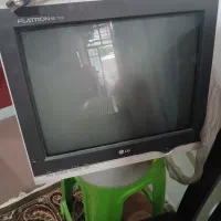 مانیتور و کیبورد و موس