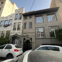 160متر کلنگی بر7 جنوبی دو طبقه بنا مجزا