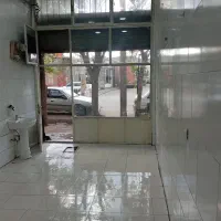 مغازه 27متری عالی تمامی امکانات را دارد
