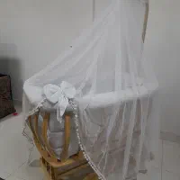 تخت|تخت و صندلی بچه|رشت, پسیخان|دیوار