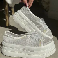 چندین مدل کفش و صندل سفید عروس|کیف، کفش، کمربند|اصفهان, همدانیان|دیوار