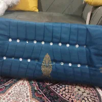 یک جفت پشتی رویه مخملی