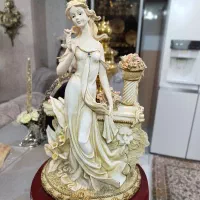 مجسمه خارجی