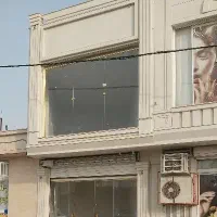 مغازه تجاری چهار راه معلم