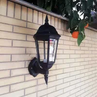 چراغ دیواری انگلیسی حیاطی و باغی ویلا آپارتمان