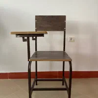 صندلی دانش اموزی