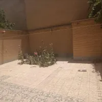 اجاره آپارتمان همکف حیاط اختصاصی شهرک نگین عقیق|اجارهٔ آپارتمان|اصفهان, عقیق|دیوار