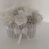 باکس گل از جنس شمع