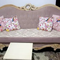 مبل پنج نفره با دو تا عسلی