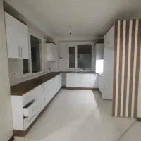 رو به آفتاب با پارکینگ پروژه انرژی اتمی