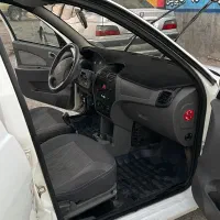 تیبا صندوق دار