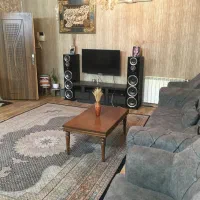 آپارتمان ۶۰متری تمیز دارای حیاط خلوت