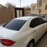 فروش جک جی ۵ اتومات سفید