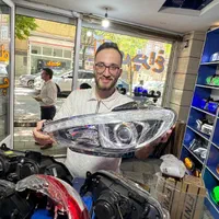 مرکز پخش طلق و چراغ خودرو دراستان