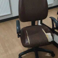 صندلی چرخ دار اداری