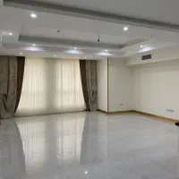 آپارتمان-121-متر-سند-دار-غرق-نور-گلشهر