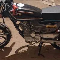 موتور سیکلت 200کبیر