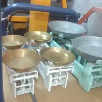 باسکول ۸۰۰ کیلویی با ابعاد ۸۰در۸۰.|فروشگاه و مغازه|کرمان, |دیوار