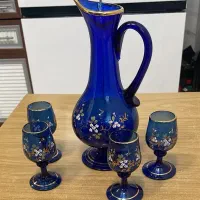 تنگ و گیلاس قدیمی