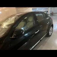 رنو اسکالا